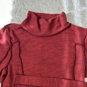 NWOT  we the free turtle neck exposed seam long sleeves shirt
